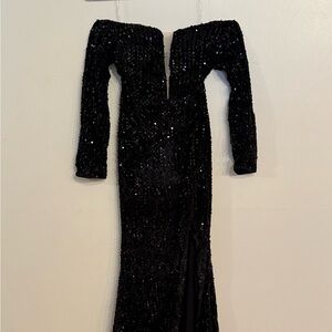 Elegant Black Sequin Evening Dress